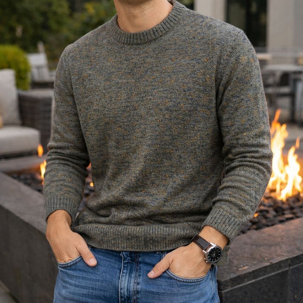 Oak Tree Men’s Gray Sweater Vest V-Neck Knit Size M EUC